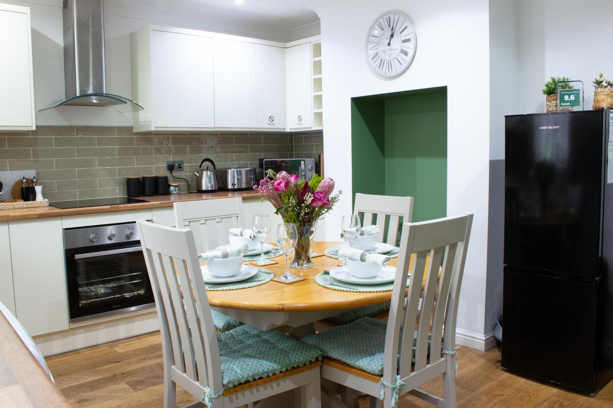 Spacious 4Br House, 2 En Suites With Garden & On-Site Parking Maidstone Eksteriør bilde
